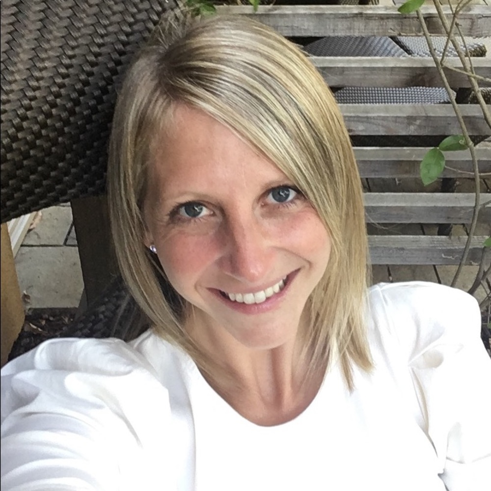 Meet your Posher, Laura